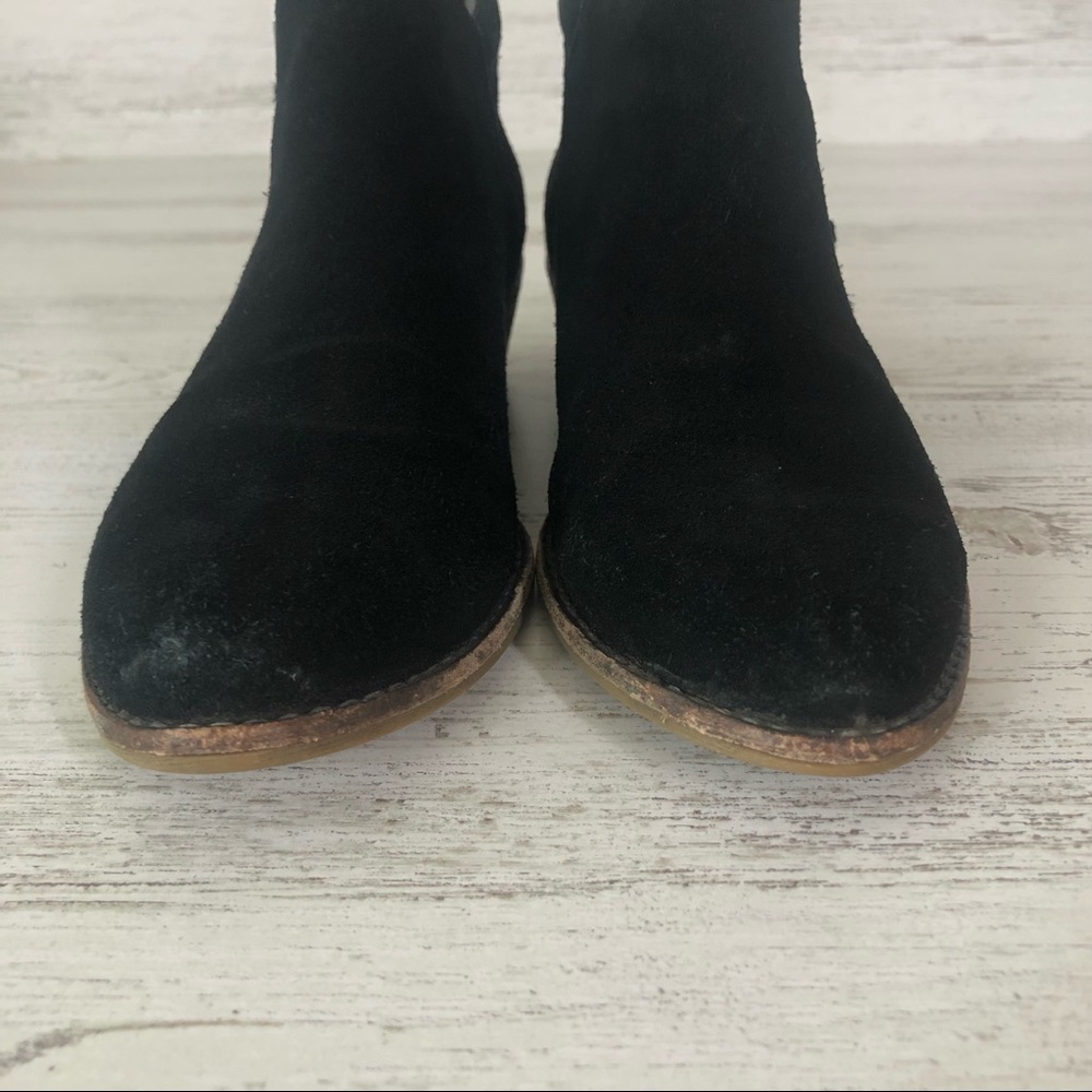STEVE MADDEN Tobii Black Suede Zippered Ankle Boots 6 - Picture 8 of 12